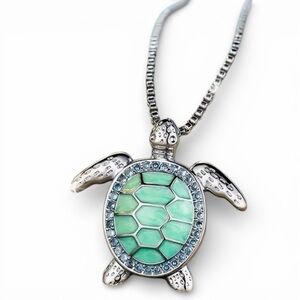 Silver and Green Turtle Pendant Necklace With Sparkling CZ NWT